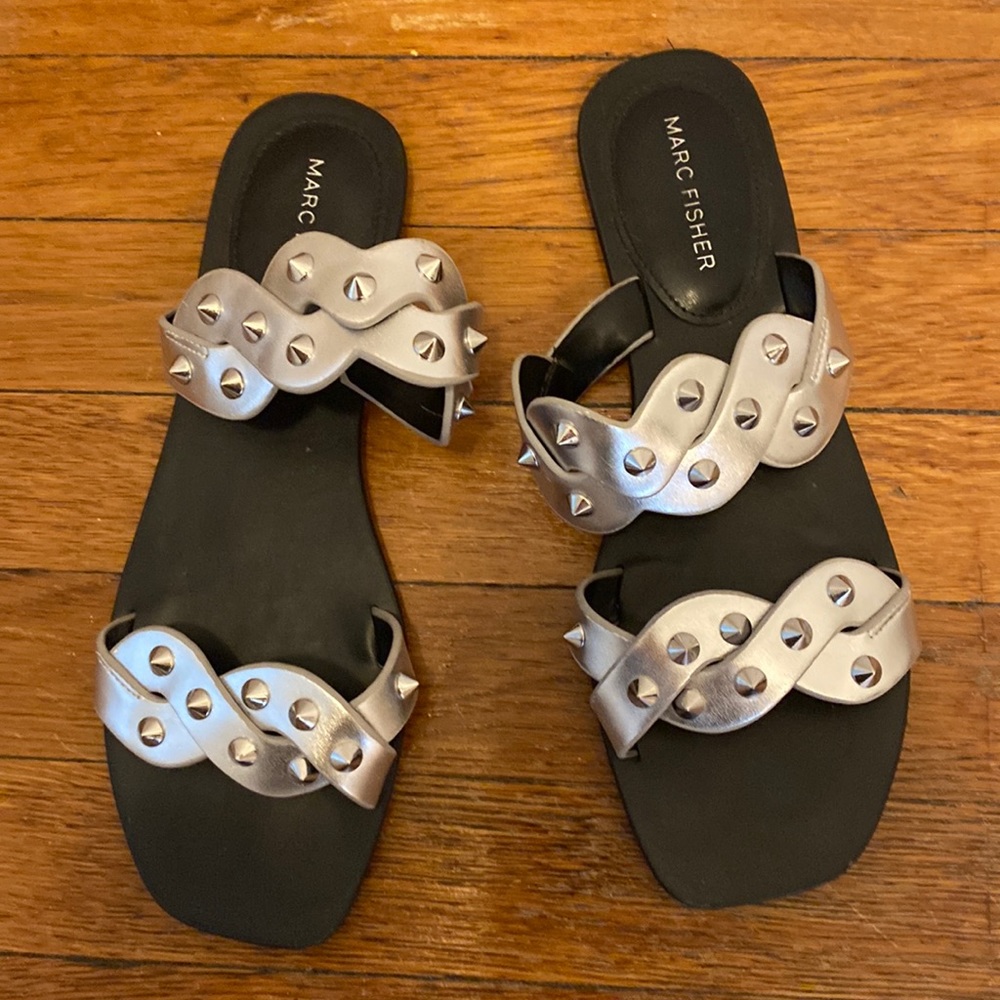 Marc Fisher silver sandals -9 M